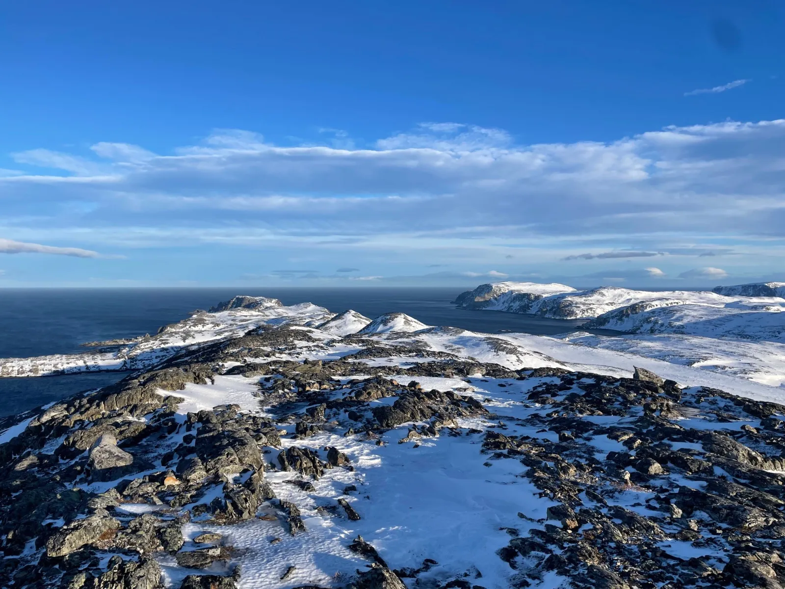 Flott utsikt utover havet ved Skipsviktua